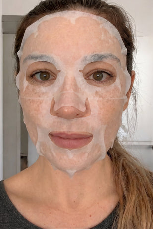 Week 6-8: Baby Hairs Appear